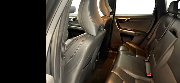 Volvo XC60 6 of 7