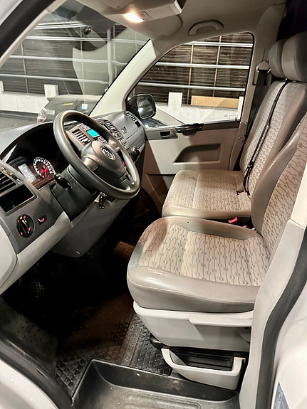 Volkswagen Transporter 5 of 6