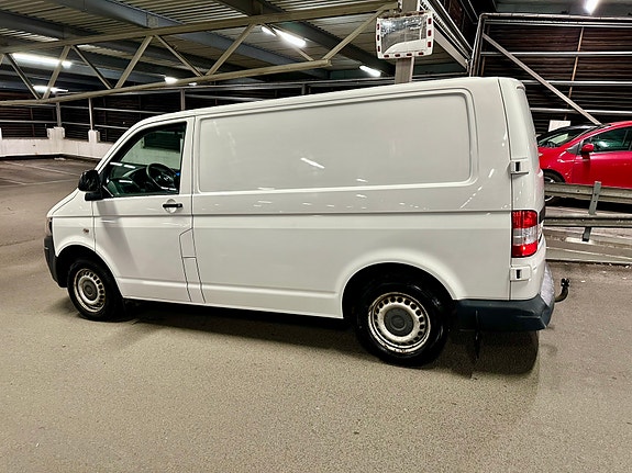 Volkswagen Transporter 2 of 6