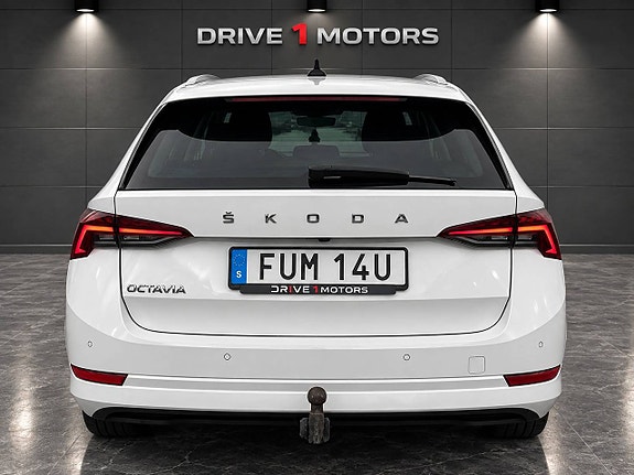 Skoda Octavia 7 of 13