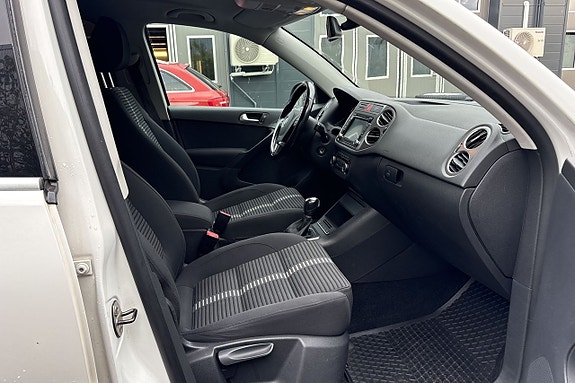 Volkswagen Tiguan 8 of 10