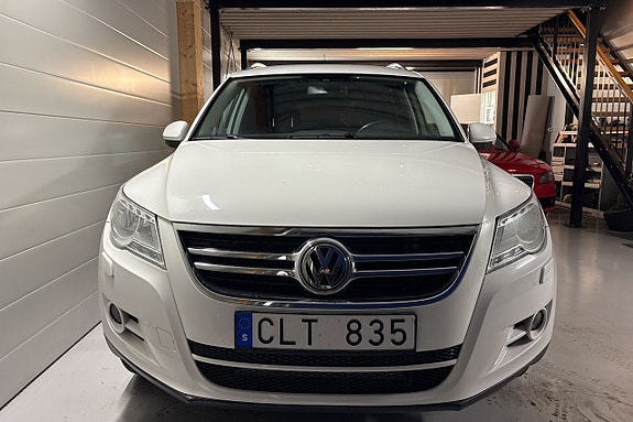 Volkswagen Tiguan 4 of 10