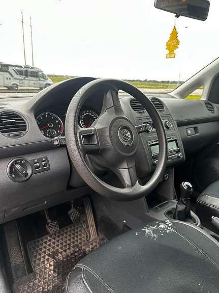 Volkswagen Caddy 10 of 11