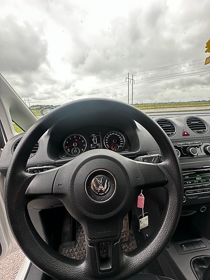 Volkswagen Caddy 5 of 11