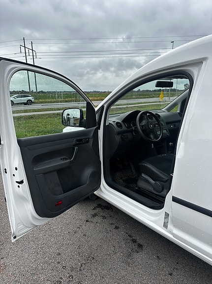 Volkswagen Caddy 11 of 11