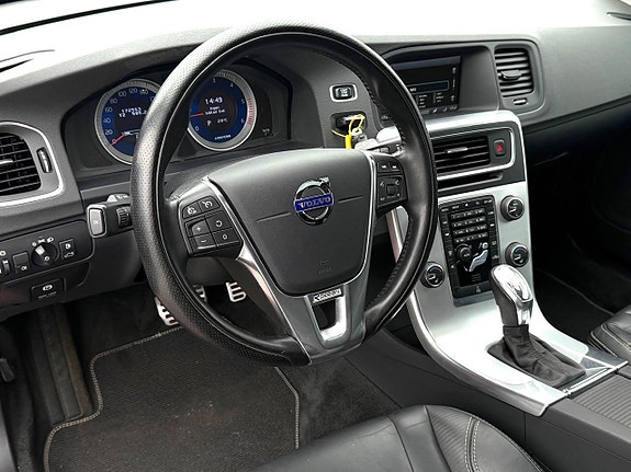 Volvo S60 16 of 27