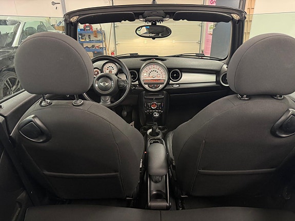 MINI Cooper 20 of 27