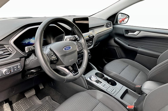 Ford Kuga 5 of 9