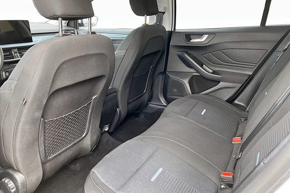 Ford Focus 8 of 9