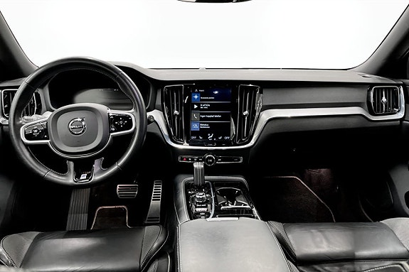 Volvo V60 4 of 9