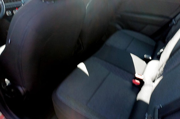 Renault Captur 8 of 9