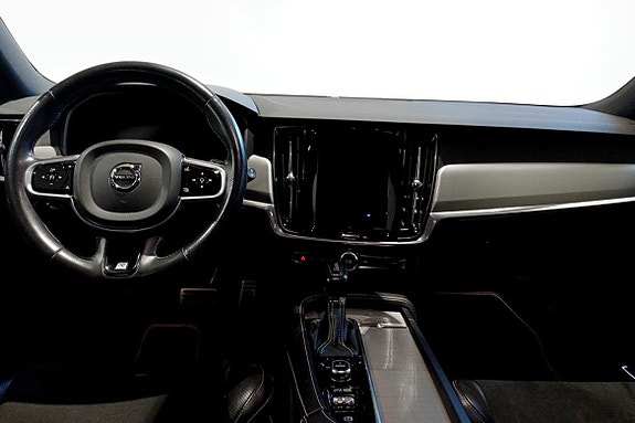 Volvo V90 6 of 16