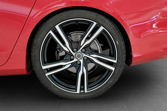 Volvo V90 15 of 16