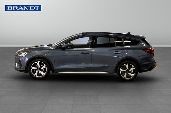 Ford Focus 3 of 9