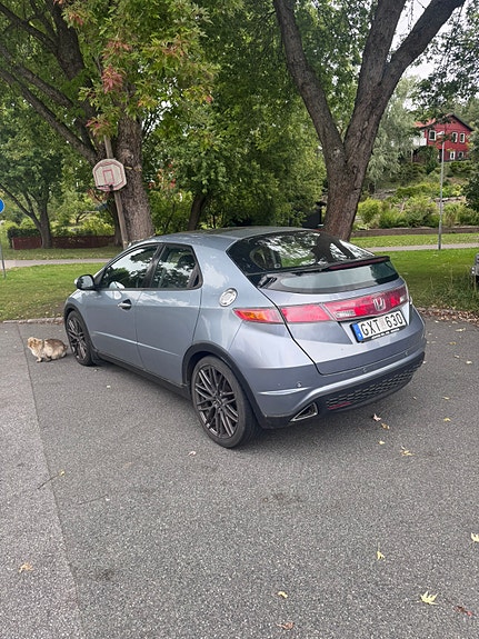 Honda Civic 2 of 4