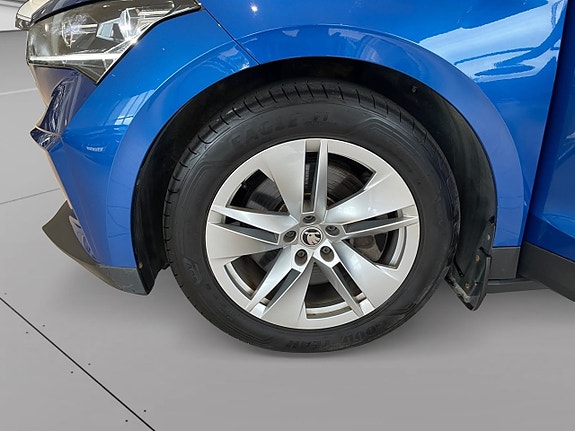 Skoda Enyaq 9 of 11