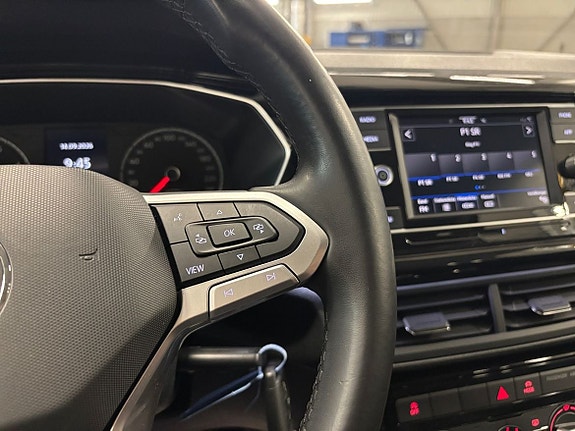 Volkswagen T-Cross 17 of 20