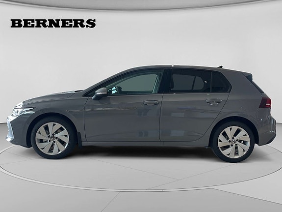 Volkswagen Golf I 2 of 18