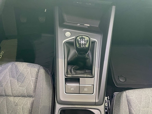 Volkswagen Golf I 11 of 18