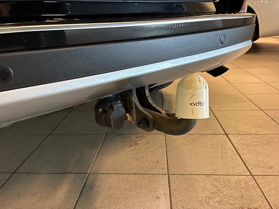 Toyota RAV4 14 of 19
