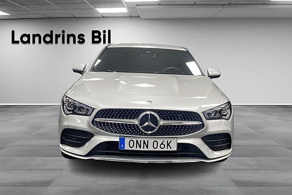 Mercedes-Benz CLA200 2 of 15