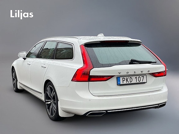 Volvo V90 3 of 10
