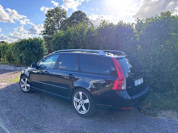 Volvo V50 4 of 9