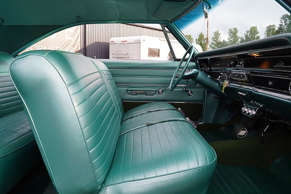 Buick Le Sabre 18 of 27