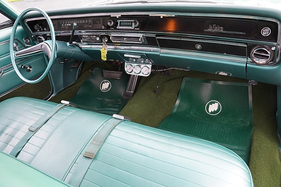 Buick Le Sabre 20 of 27