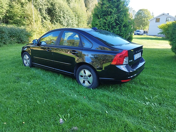 Volvo S40 5 of 8