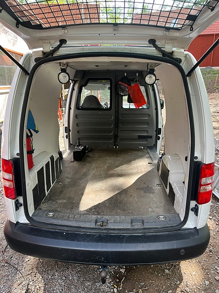 Volkswagen Caddy Maxi 6 of 7
