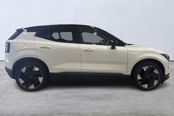 Volvo EX30 3 of 21