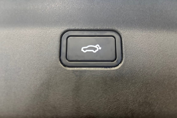 Volvo EX30 18 of 21