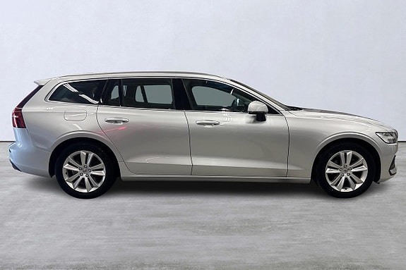 Volvo V60 3 of 22
