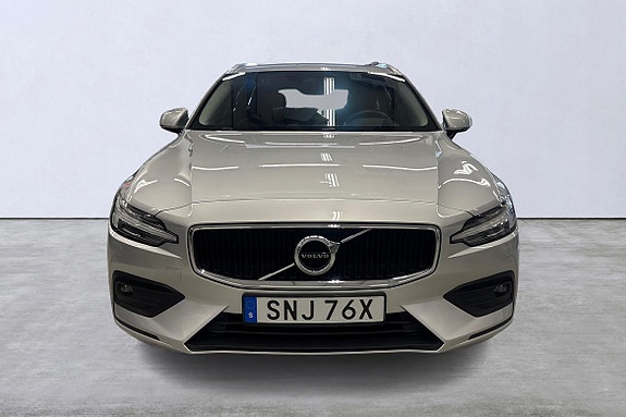 Volvo V60 7 of 22