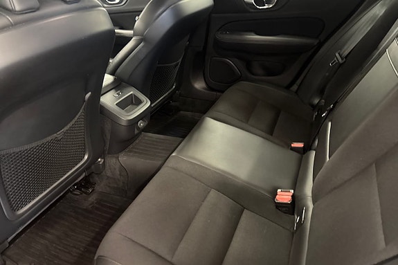 Volvo V60 12 of 22
