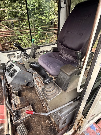 Takeuchi Tb153 5 of 8