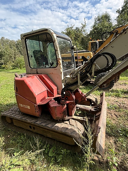 Takeuchi Tb153 3 of 8