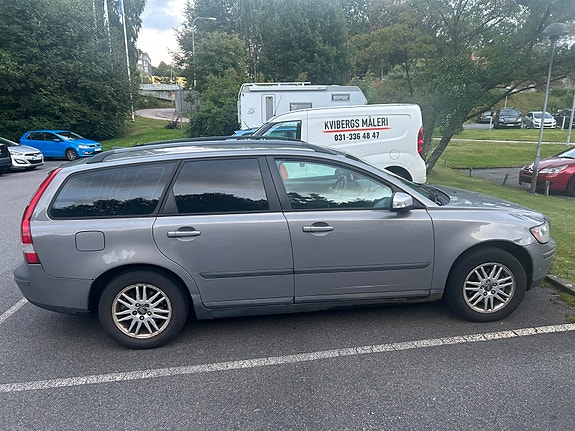 Volvo V50 4 of 6