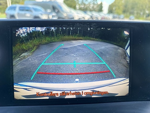 Lexus NX300h 21 of 24