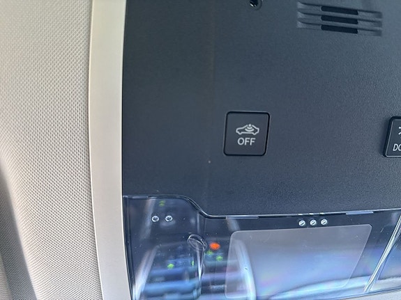 Lexus NX300h 24 of 24