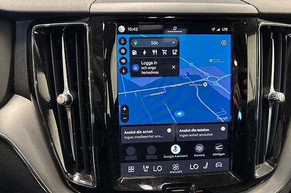 Volvo XC60 11 of 22