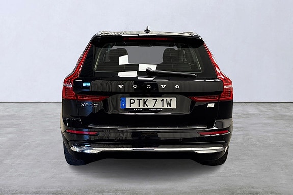 Volvo XC60 4 of 22