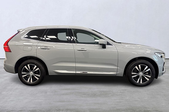 Volvo XC60 3 of 20
