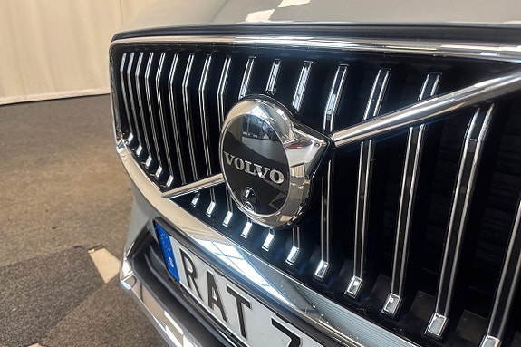 Volvo XC60 18 of 20