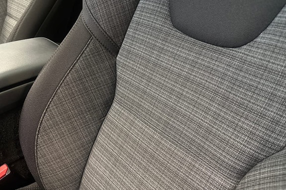 Volvo XC60 14 of 20