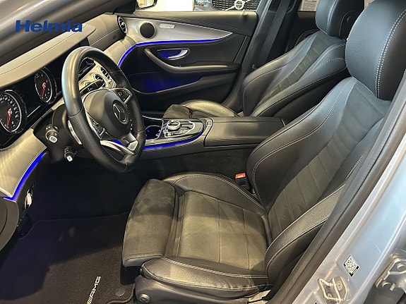 Mercedes-Benz E220 23 of 30