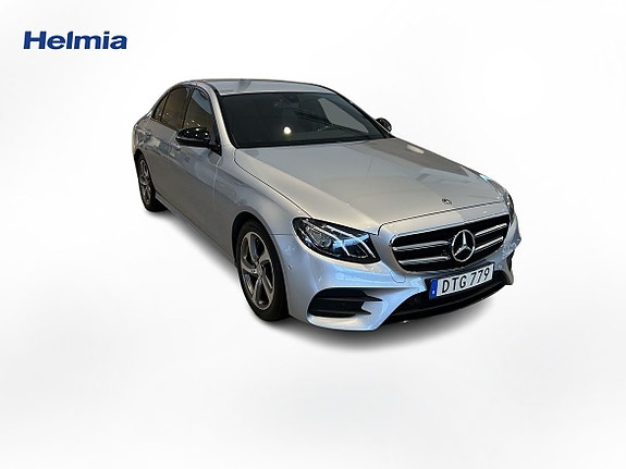 Mercedes-Benz E220 6 of 30