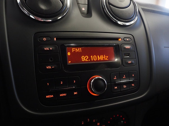 Dacia Sandero 18 of 21