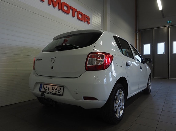 Dacia Sandero 6 of 21
